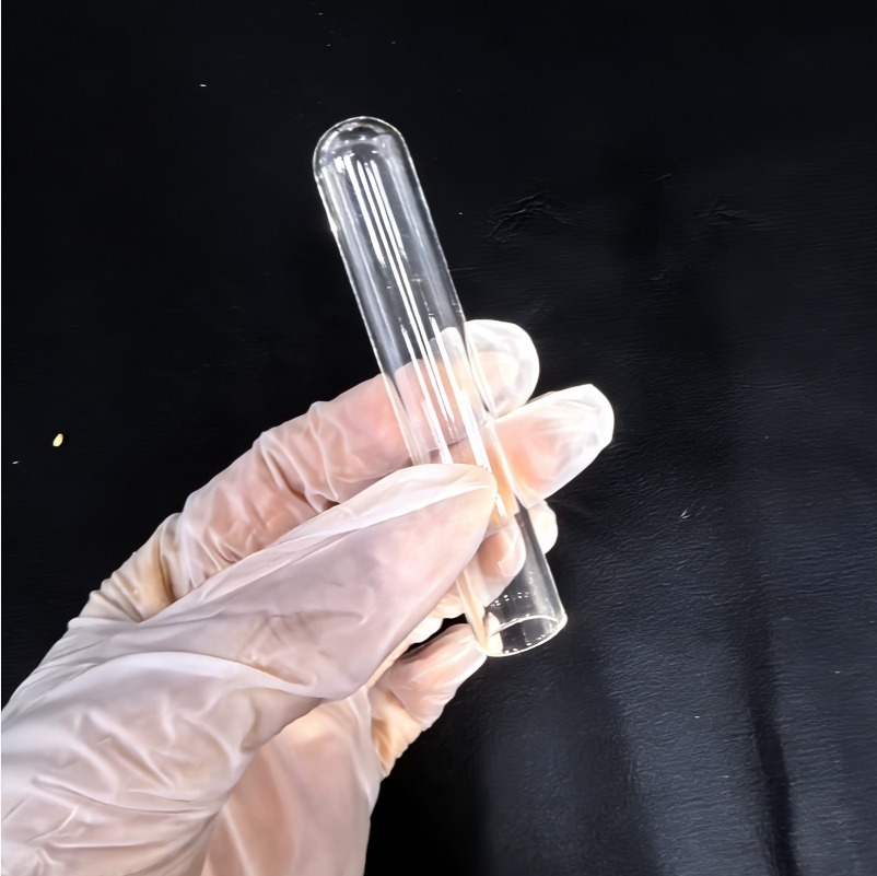 Latest company case about What Is a Quartz Tube Used For? Applications of High-Purity Quartz Glass Tubes in Industry